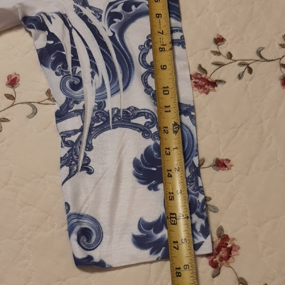 JM Collection Women's XL White And Blue Patterned Blouse - Picture 11 of 14